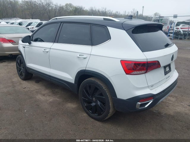 Volkswagen Taos 1.5t Se