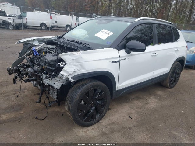 Volkswagen Taos 1.5t Se