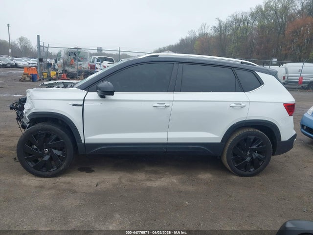 Volkswagen Taos 1.5t Se