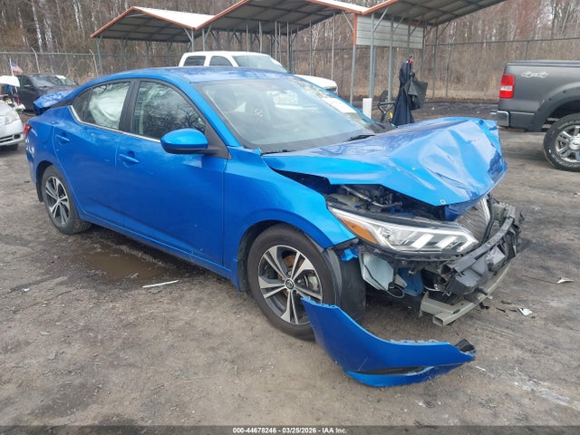 Salvage Nissan Sentra Image