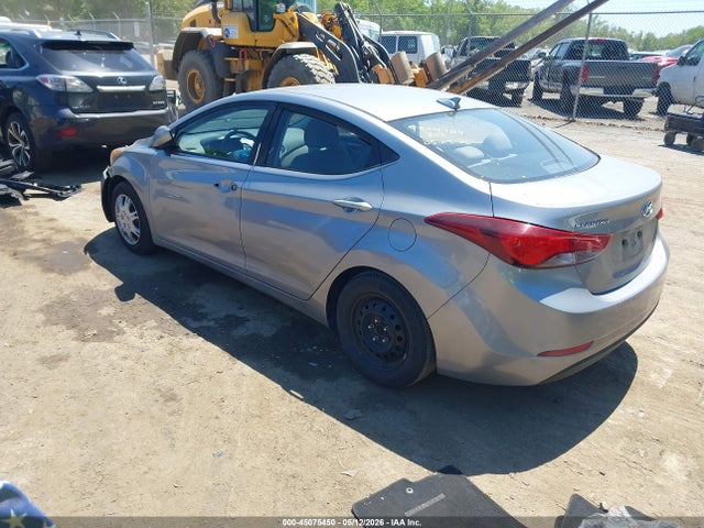 Hyundai ELANTRA Se
