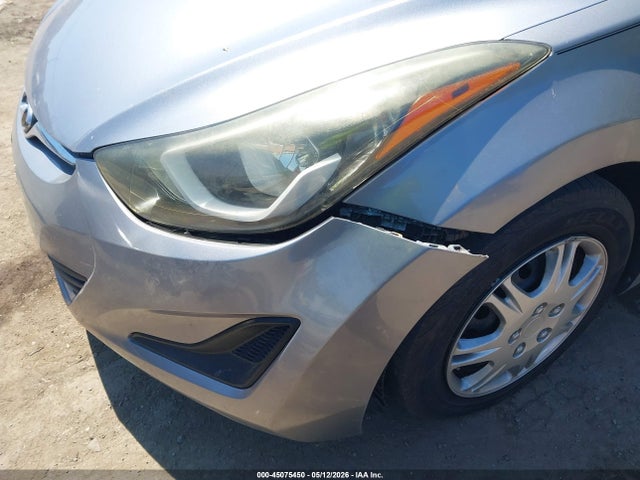 Hyundai ELANTRA Se