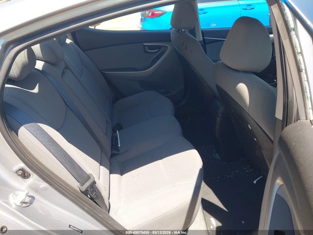 Hyundai ELANTRA Se