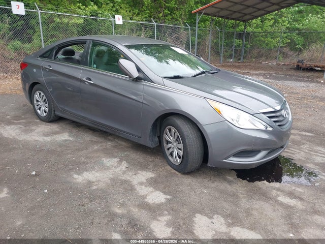Salvage Hyundai SONATA Image