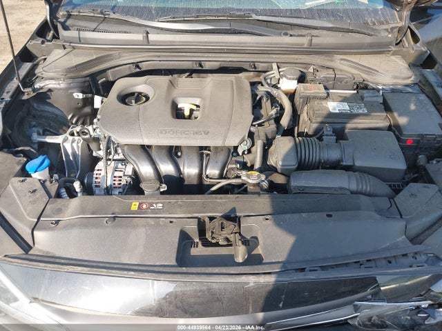 Hyundai ELANTRA Value Edition