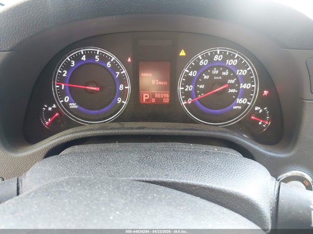 INFINITI G37 Journey