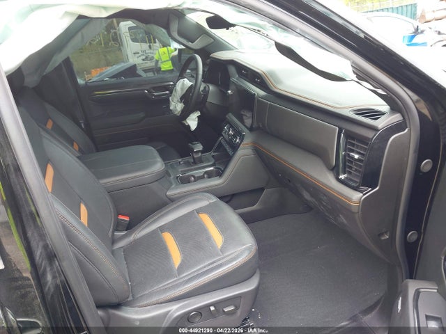 GMC Sierra 1500 4wd  Short Box At4
