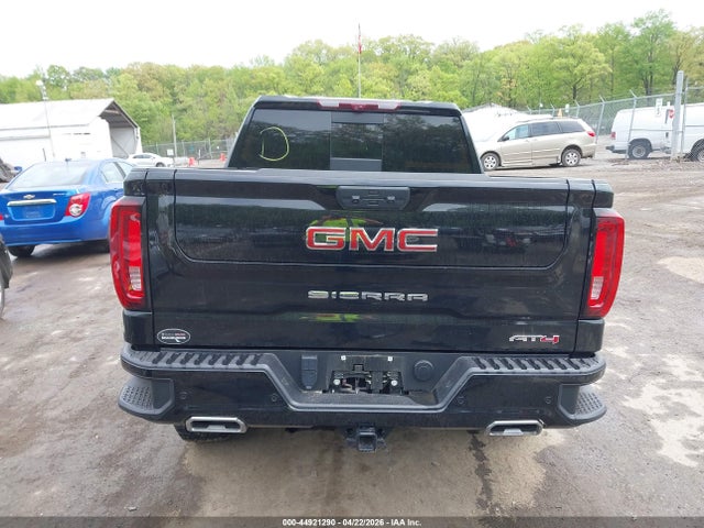 GMC Sierra 1500 4wd  Short Box At4