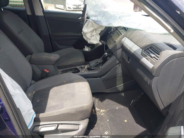 Volkswagen Tiguan 2.0t S