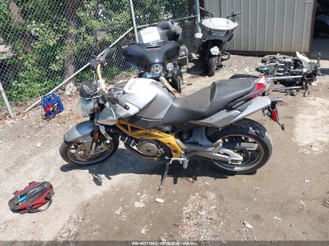 Aprilia Shiver Sl750