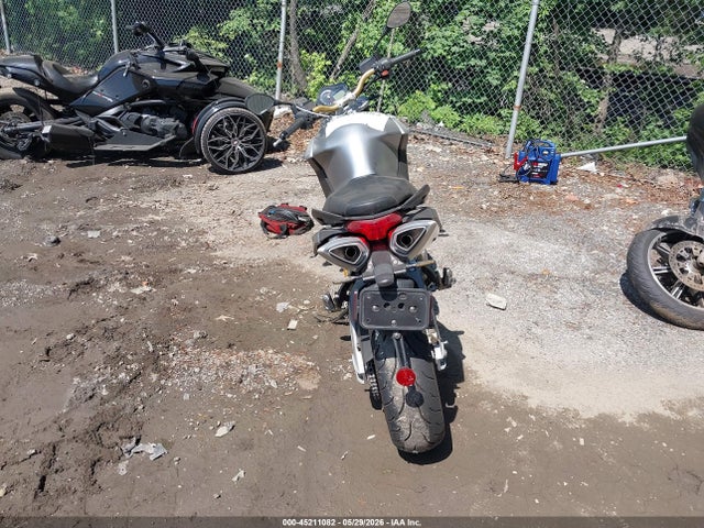 Aprilia Shiver Sl750