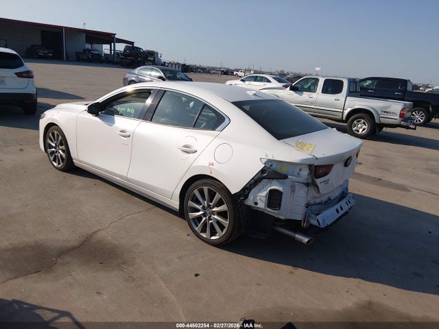 Mazda Mazda3 Premium
