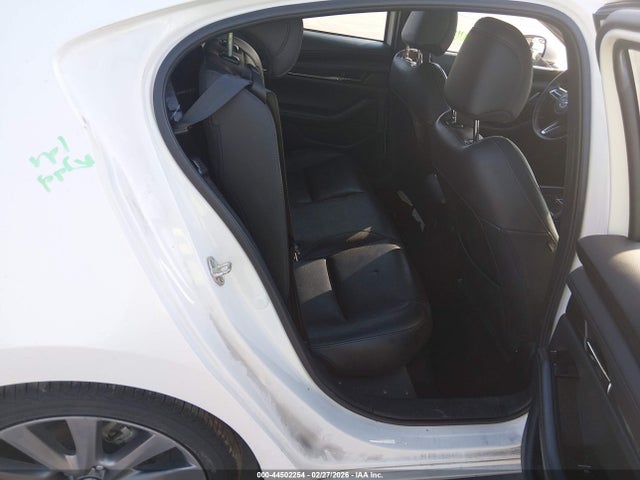 Mazda Mazda3 Premium