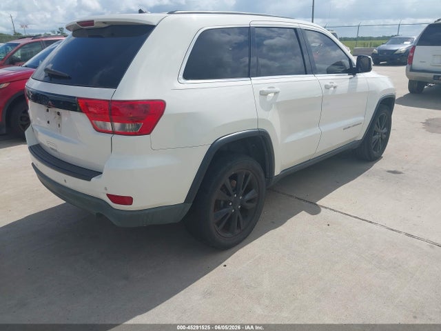 Jeep Grand Cherokee Laredo