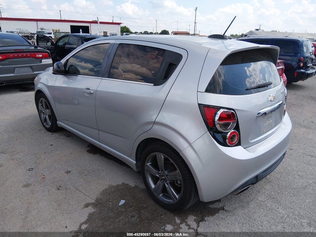 Chevrolet Sonic Rs Auto