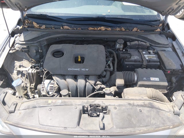 Hyundai ELANTRA Limited