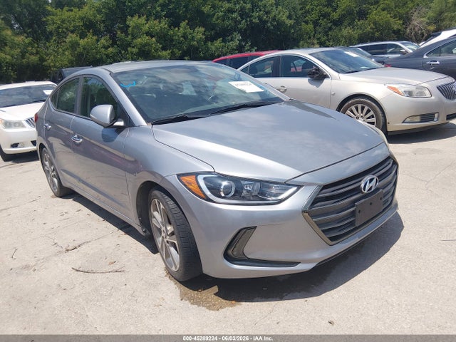 Salvage Hyundai ELANTRA Image