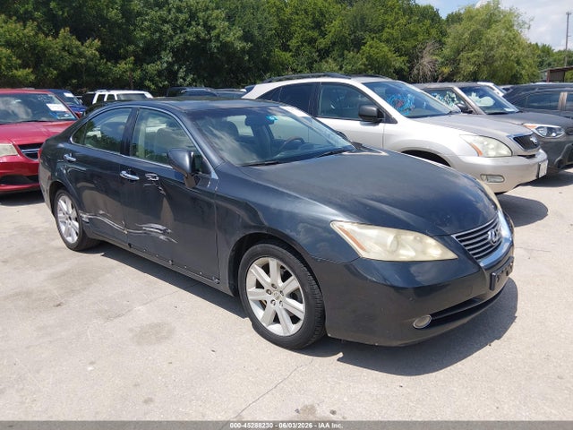 Salvage Lexus Es Image