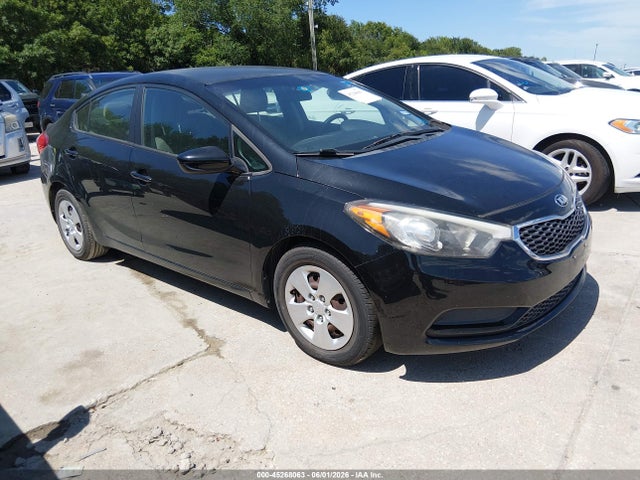 Salvage Kia Forte Image