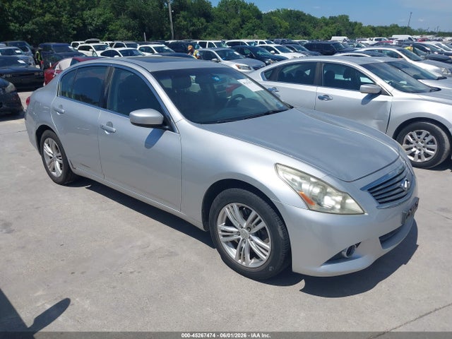 Salvage INFINITI G37x Image