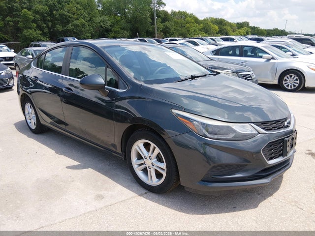 Salvage Chevrolet Cruze Image
