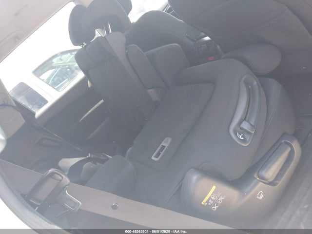 Nissan Pathfinder Sv