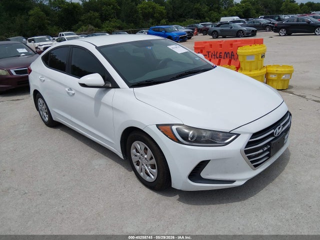 Salvage Hyundai ELANTRA Image