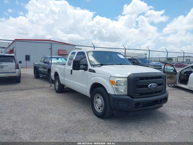 Salvage Ford F-350 Image
