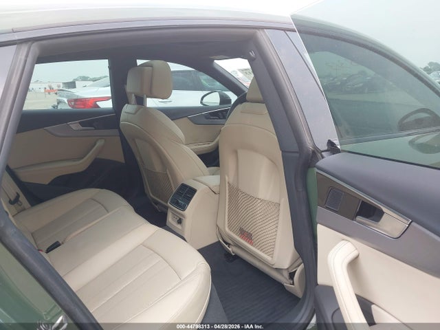 Audi A5 Premium Plus 45 Tfsi S Line Quattro S Tronic