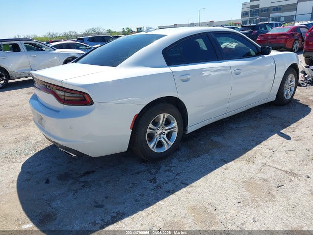Dodge Charger Sxt