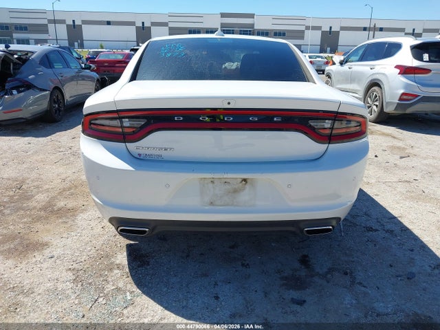 Dodge Charger Sxt