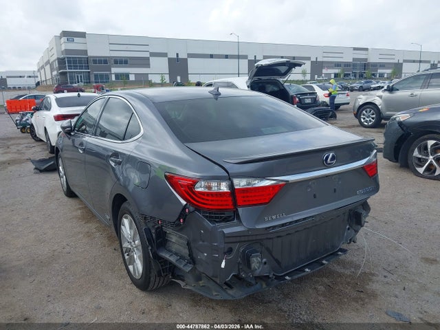 Lexus Es