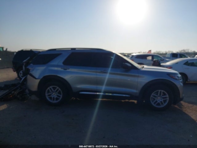 Ford Explorer Active