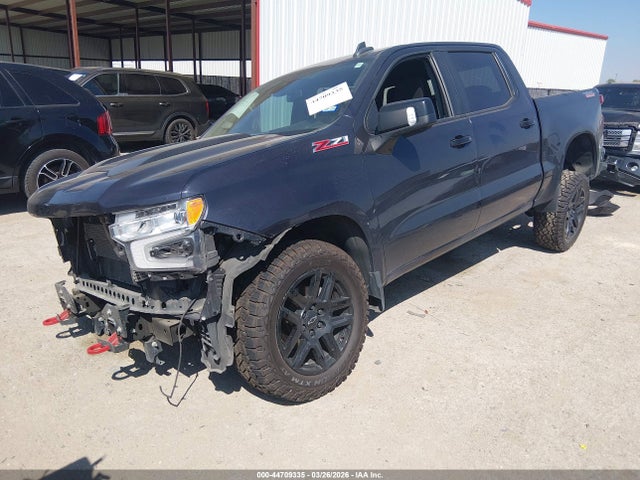 Chevrolet Silverado 1500 4wd  Short Bed Lt Trail Boss