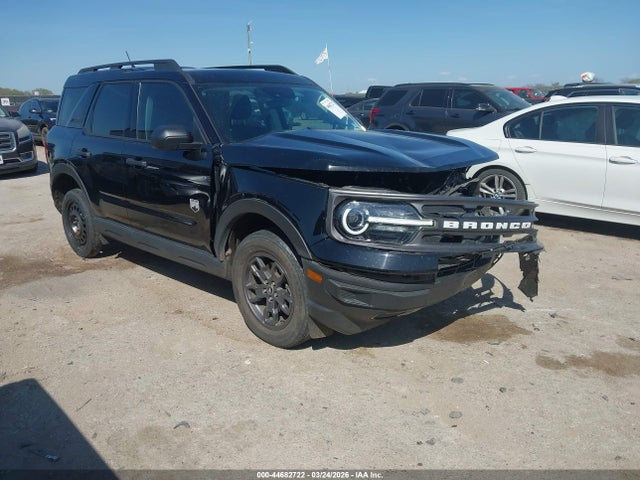 Salvage Ford Bronco Image