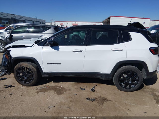 Jeep Compass Altitude 4x4