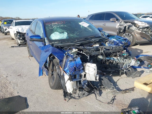 Salvage Honda Civic Image