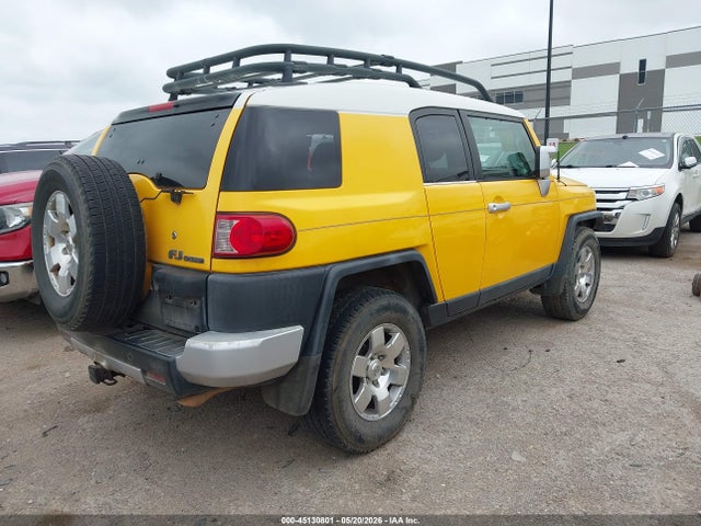 Toyota FJ Cruiser
