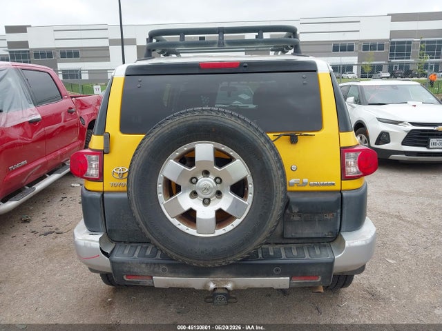 Toyota FJ Cruiser