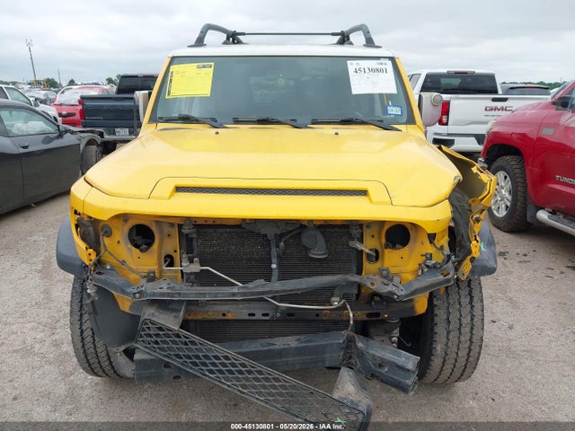 Toyota FJ Cruiser