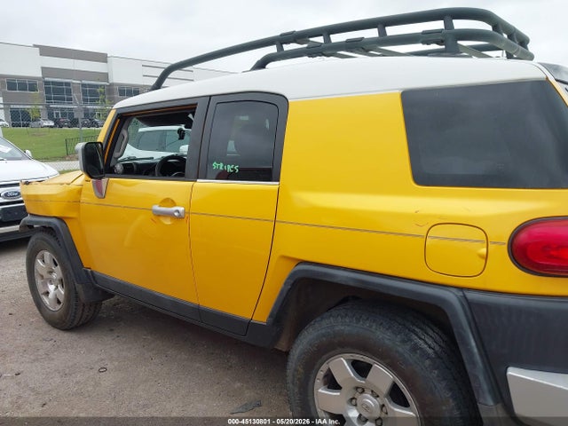 Toyota FJ Cruiser
