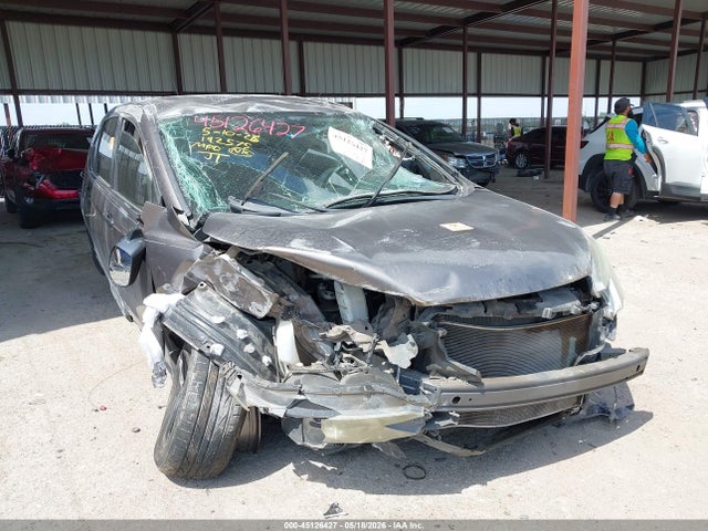 Salvage Honda CR-V Image