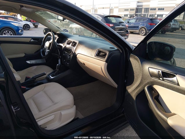 Volkswagen Jetta 2.5l Se