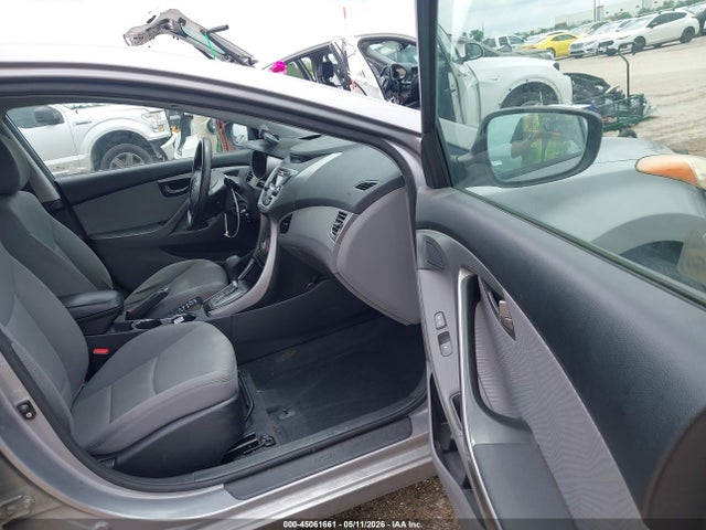 Hyundai ELANTRA Gls