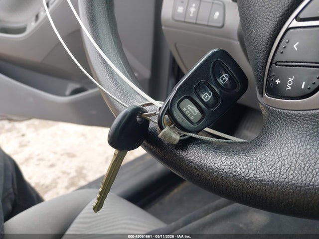 Hyundai ELANTRA Gls
