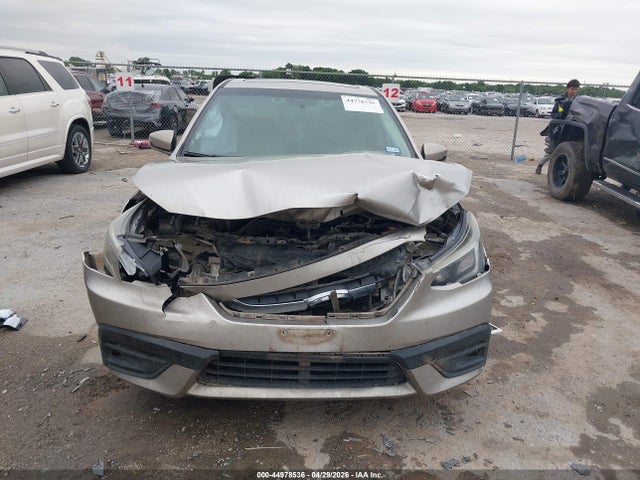 Subaru Legacy Premium