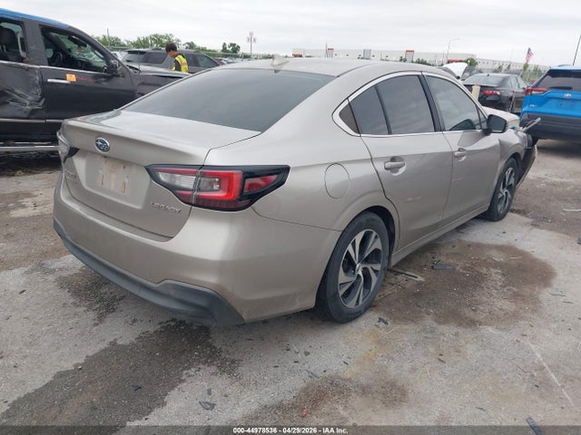 Subaru Legacy Premium