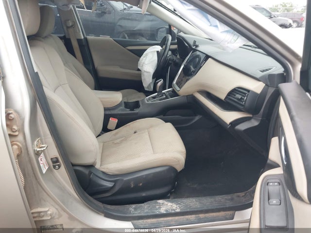 Subaru Legacy Premium
