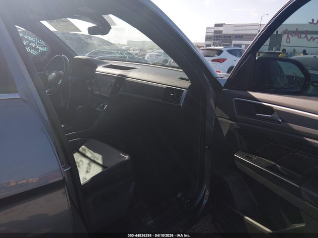 Volkswagen Atlas 3.6l V6 Sel R-line