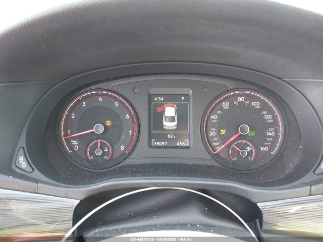 Volkswagen Passat 2.0t R-line